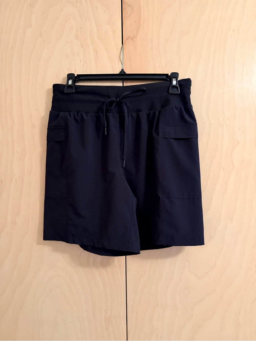 CALIA by Carrie Underwood Black Drawstring Cargo Bermuda Shorts Size S